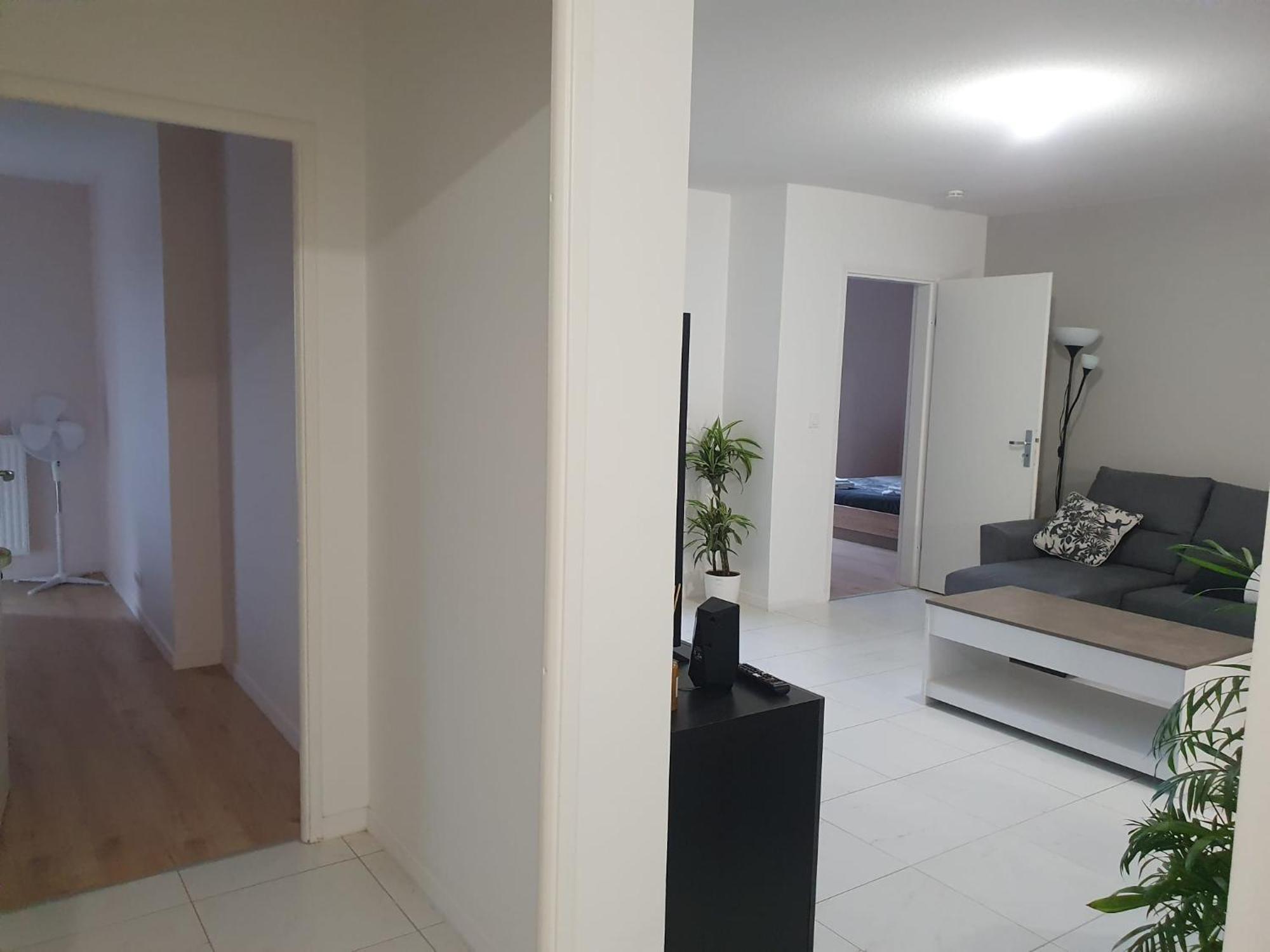 Appartement A Floirac Avec 2 Chambres, Un Parking Prive, Une Terrasse, A 5 Minutes En Voiture De L'Arkea Arena De Bordeaux Exteriör bild